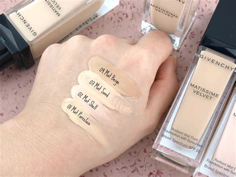 Givenchy Matissime Velvet Radiant Mat Fluid Foundation: Revie